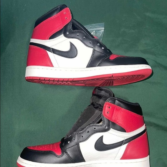 AIr Jordan 1 Bred Toe SIZE:8.5